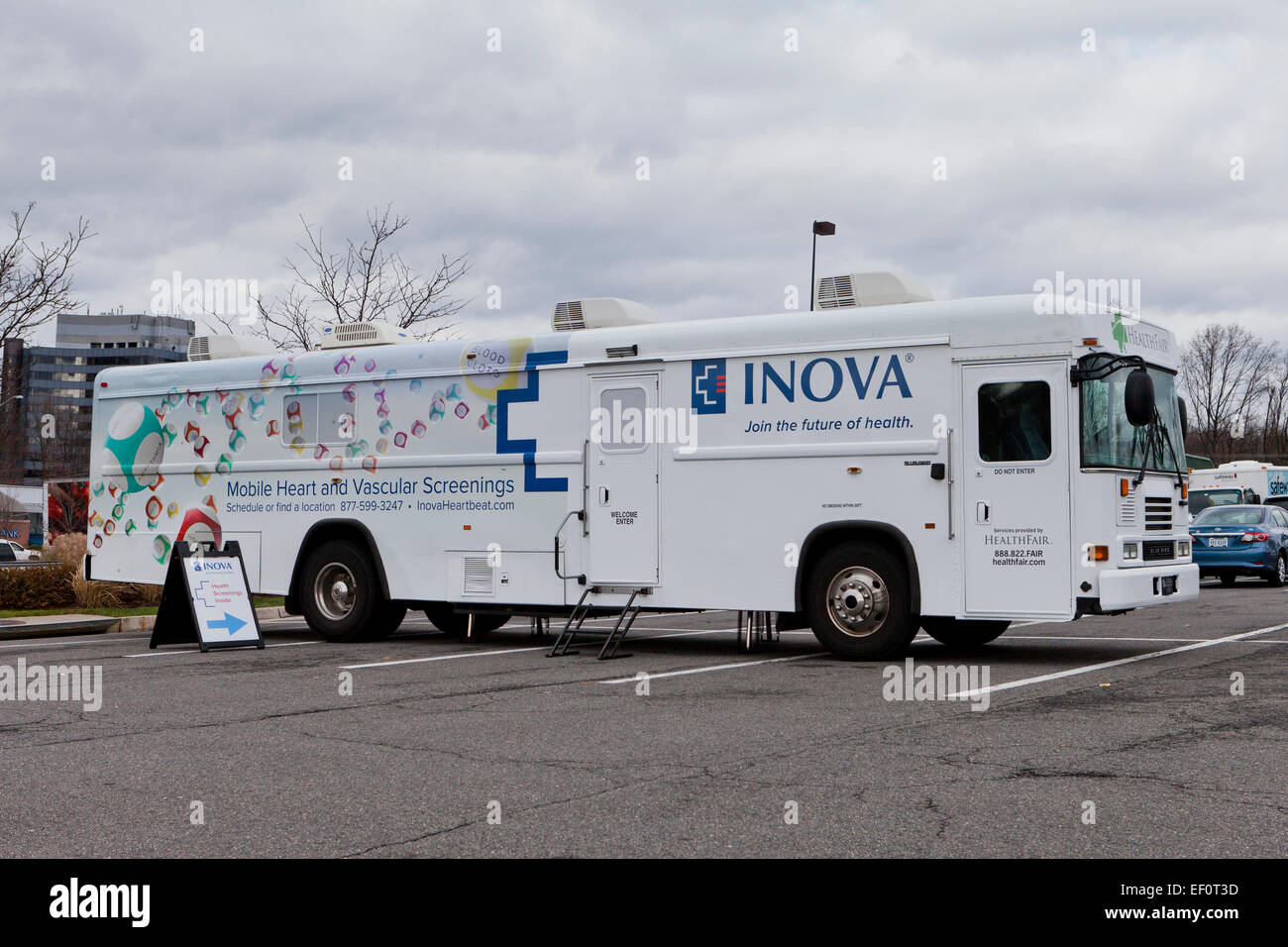 Inova Health System mobile Herz und Kreislauf Screening Fahrzeug - Virginia USA Stockfoto