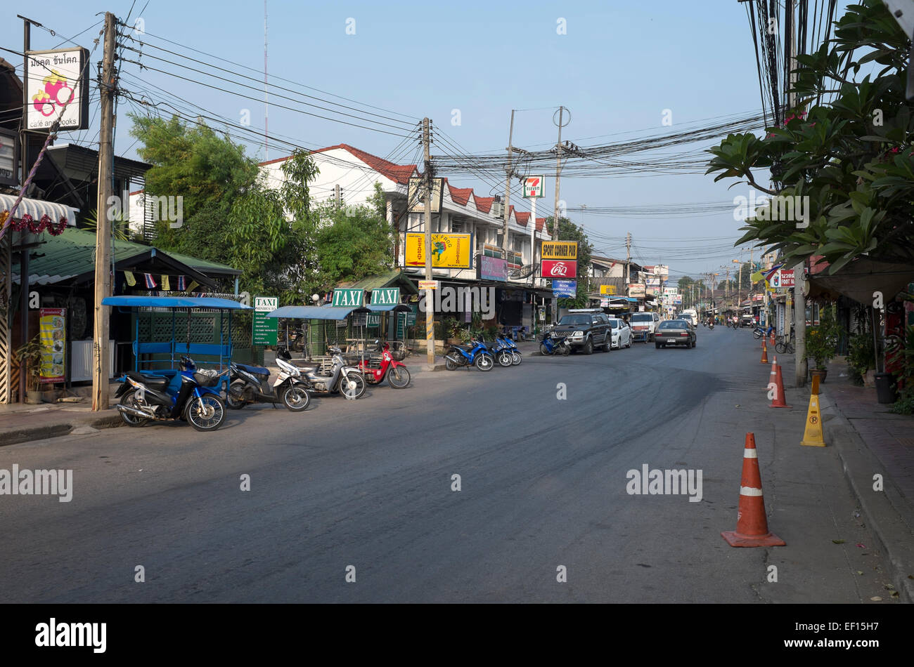 Thanon Mae Nam Khwae Straße Kanchanaburi Thailand Stockfoto