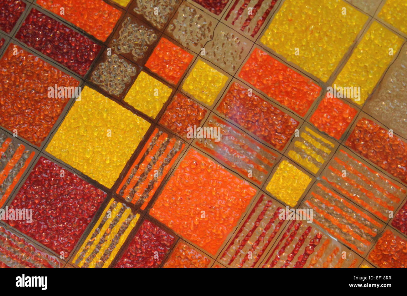 Nahaufnahme von einer bunten Glasschale Stockfoto