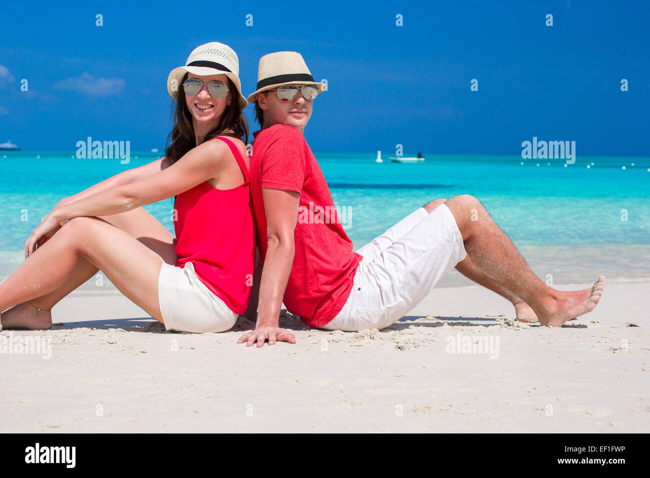 Nahaufnahme eines Paares auf tropischen weißen Strand Stockfoto