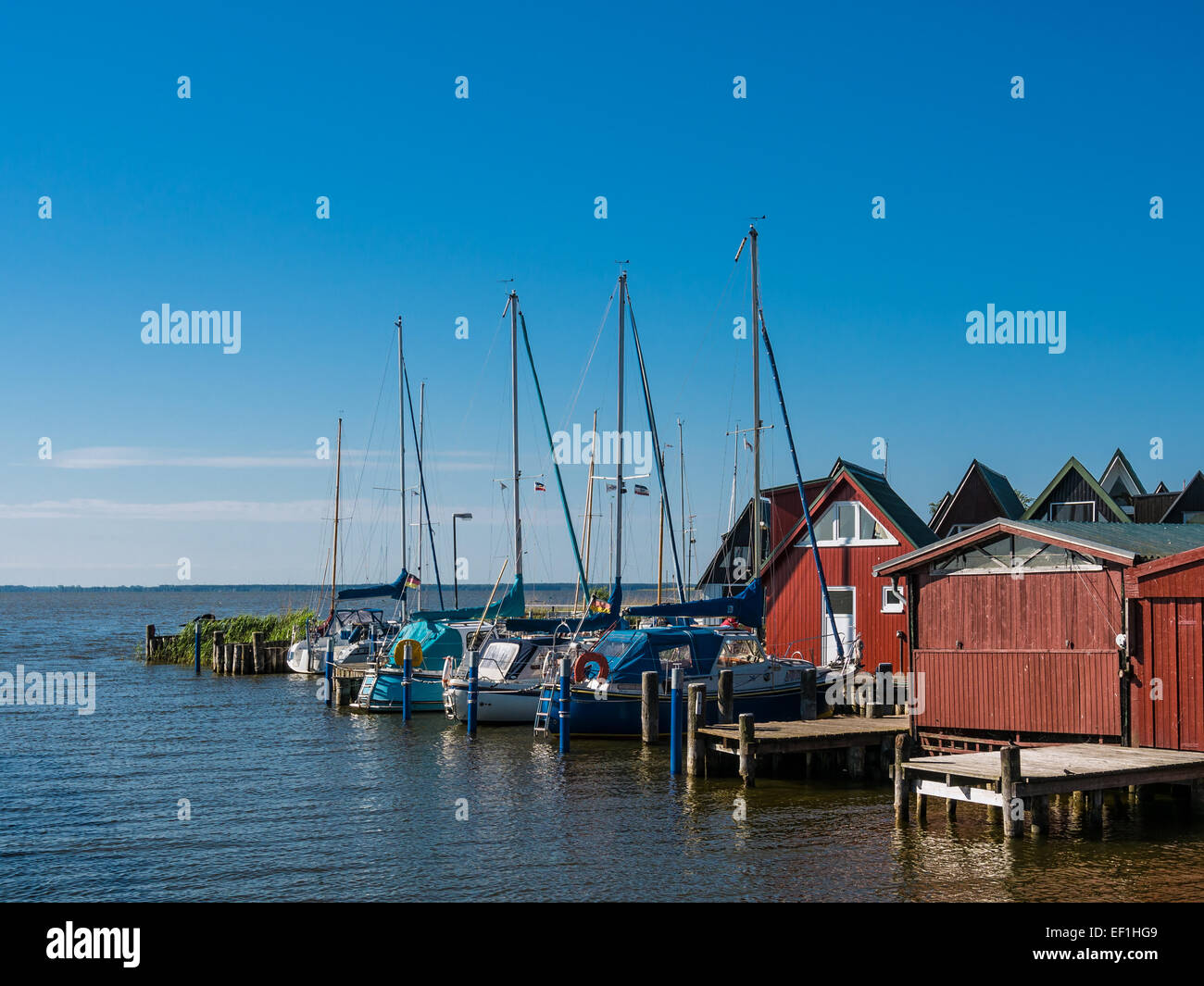 Hausboote in Ahrenshoop (Deutschland). Stockfoto Hausboote in Ahrenshoop (Deutschland). Stockfoto