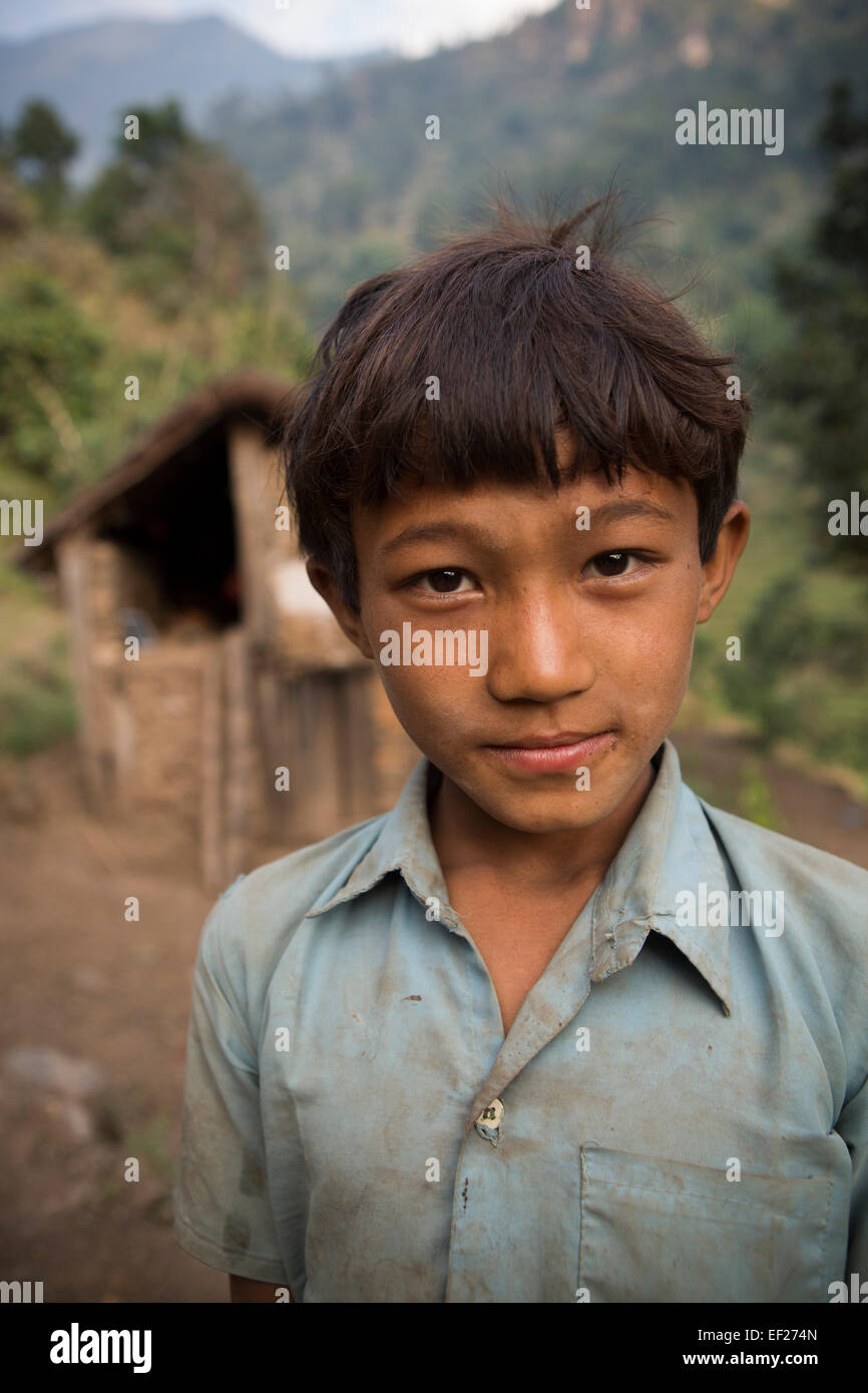 Chepang junge im südlichen Nepal. Stockfoto