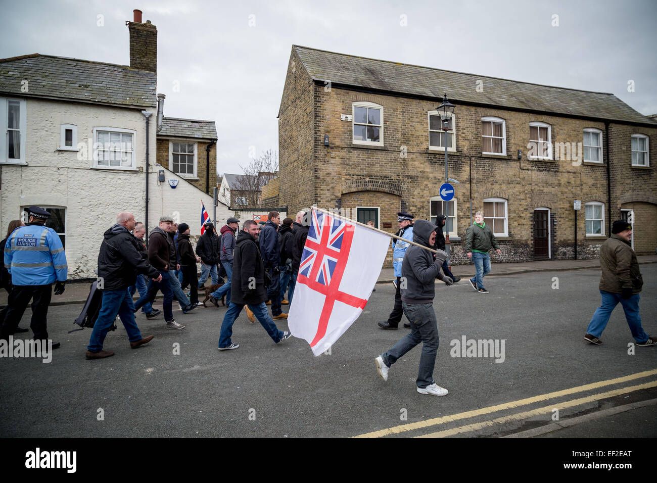 Kent, UK. 25. Januar 2015.  Rechtsextreme Protest gegen illegale Einwanderer in Dover Credit: Guy Corbishley/Alamy Live News Stockfoto