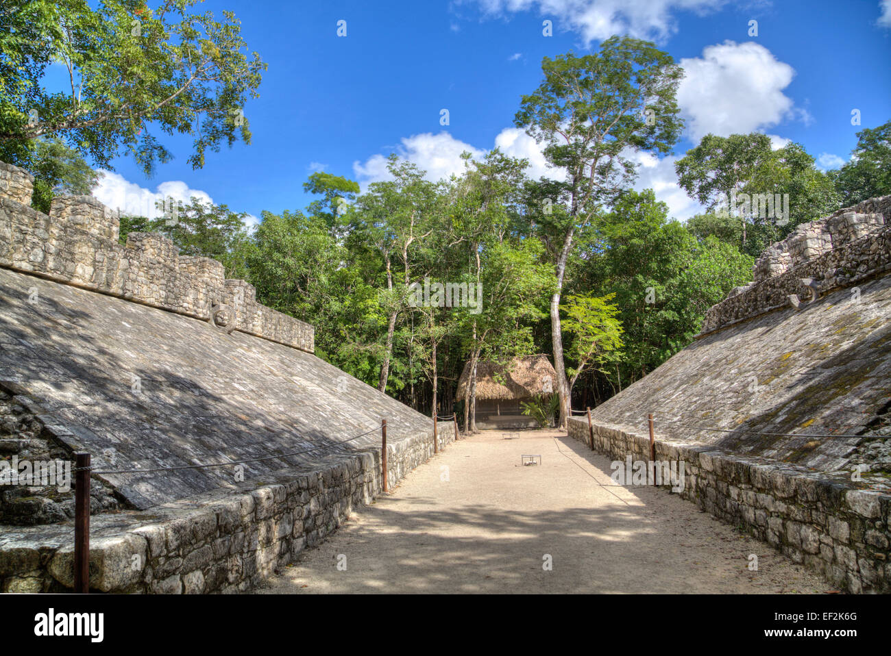 Ballspielplatz, Coba Ausgrabungsstätte, Quintana Roo, Mexiko Stockfoto