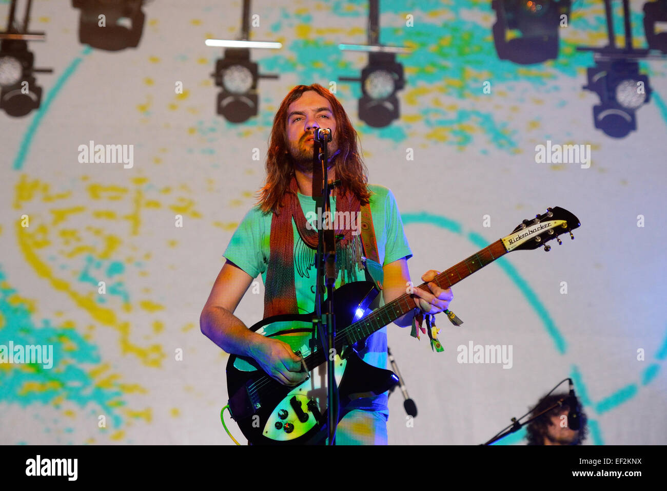 BENICASSIM, Spanien - 18.Juli: Tame Impala (psychedelic-Rock-Band, Projekt von Kevin Parker) beim FIB Festival. Stockfoto