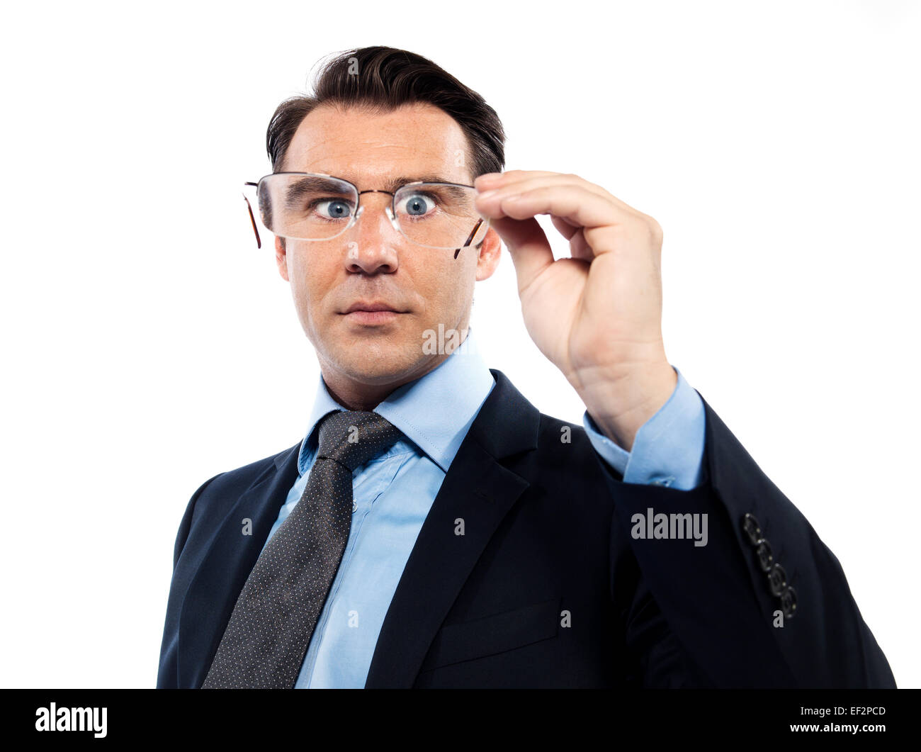 Mann mit Brille schielen Geschäftsmann kurzsichtig isoliert auf weißem Hintergrund Stockfoto