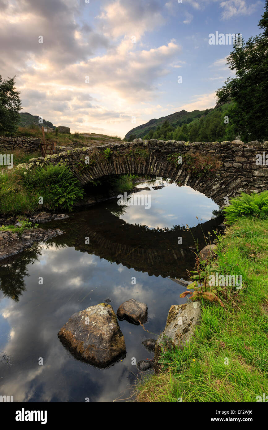 Lastesel Brücke bei Watendlath, Lake District, Cumbria, UK Stockfoto
