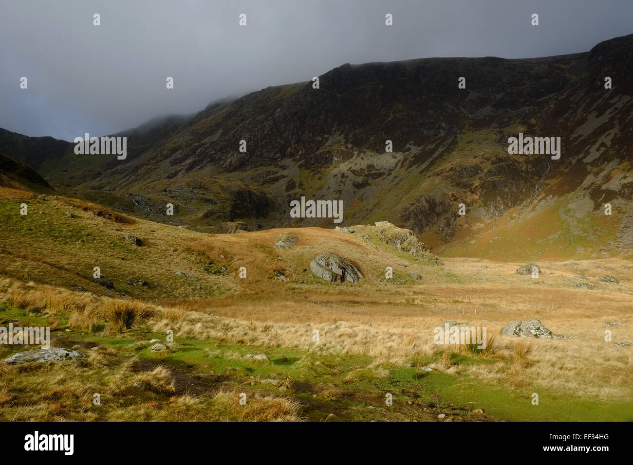 Im Winter geht es auf Cadair Idris Stockfoto