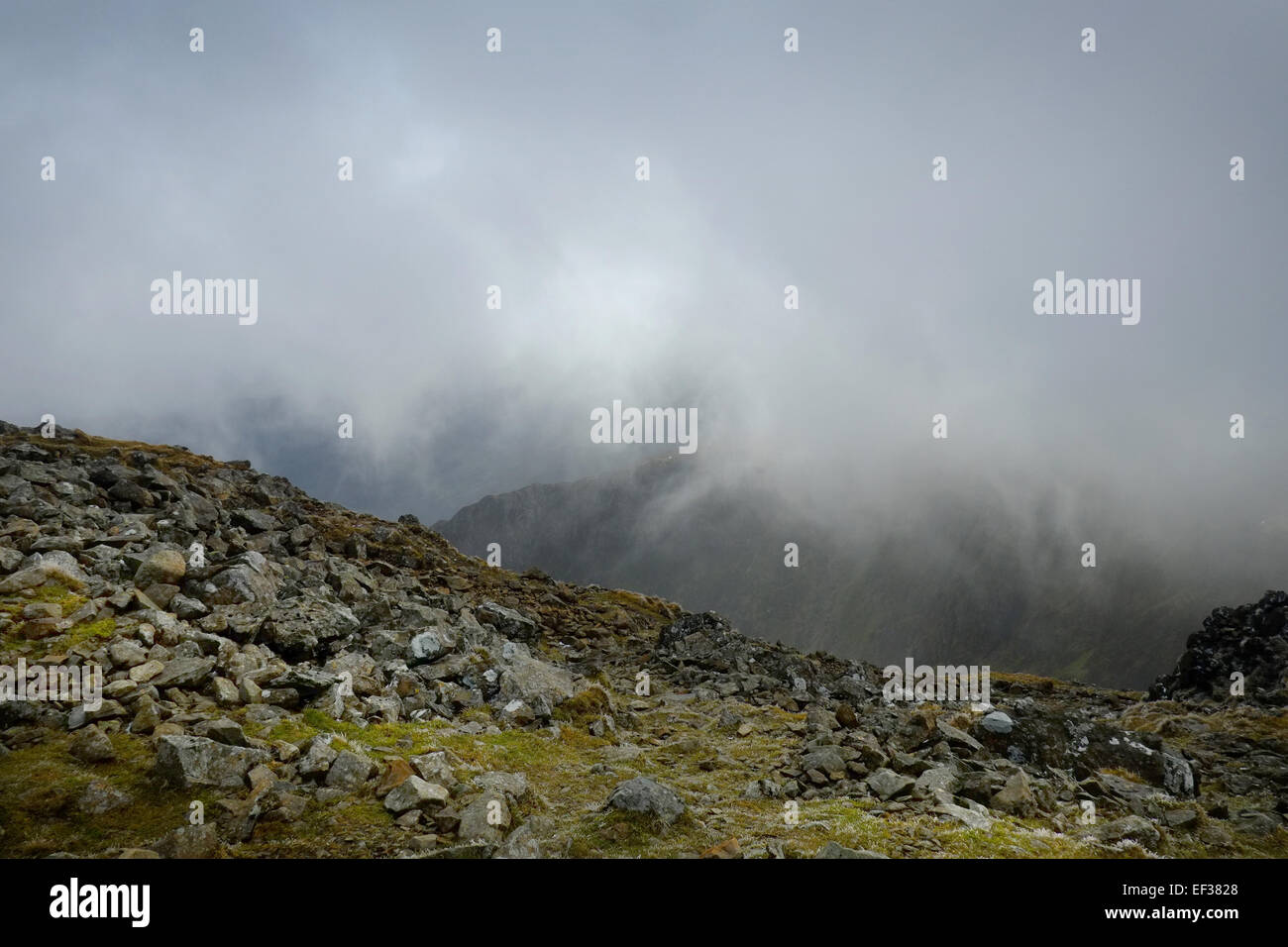 Im Winter geht es auf Cadair Idris Stockfoto