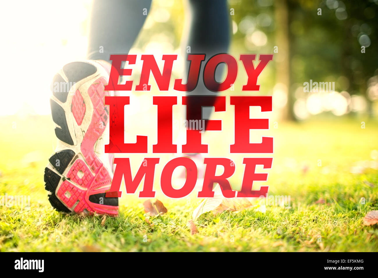 Zusammengesetztes Bild Nahaufnahme von rosa Sohle aus Laufschuh Stockfoto