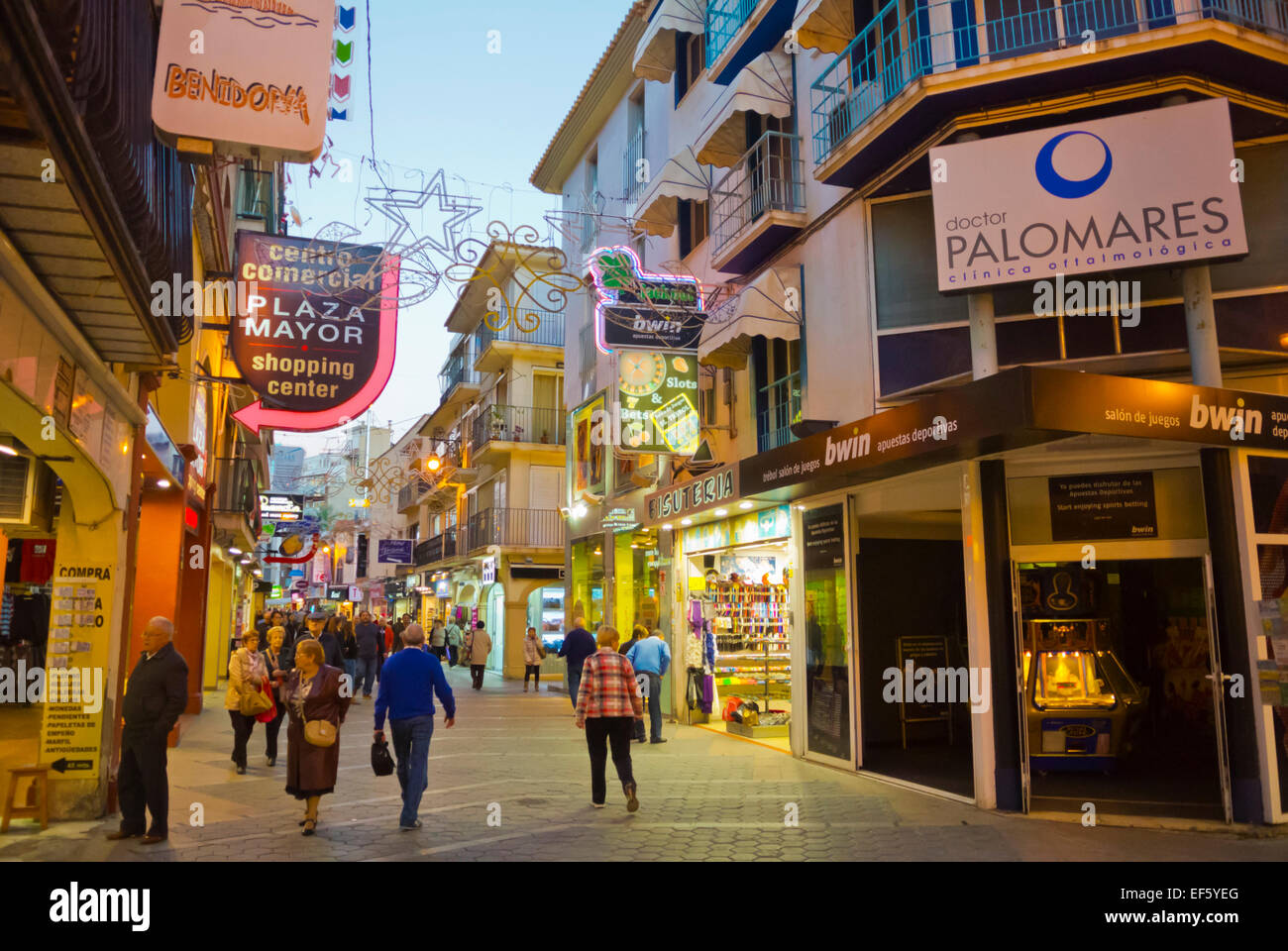 Wichtigsten shopping Straße, alte Stadt, Benidorm, Alicante Provinz, Marina Baixa, Costa Blanca, Spanien Stockfoto