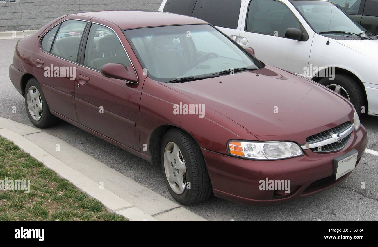 Nissan Altima Car Stockfotos Und Bilder Kaufen Alamy