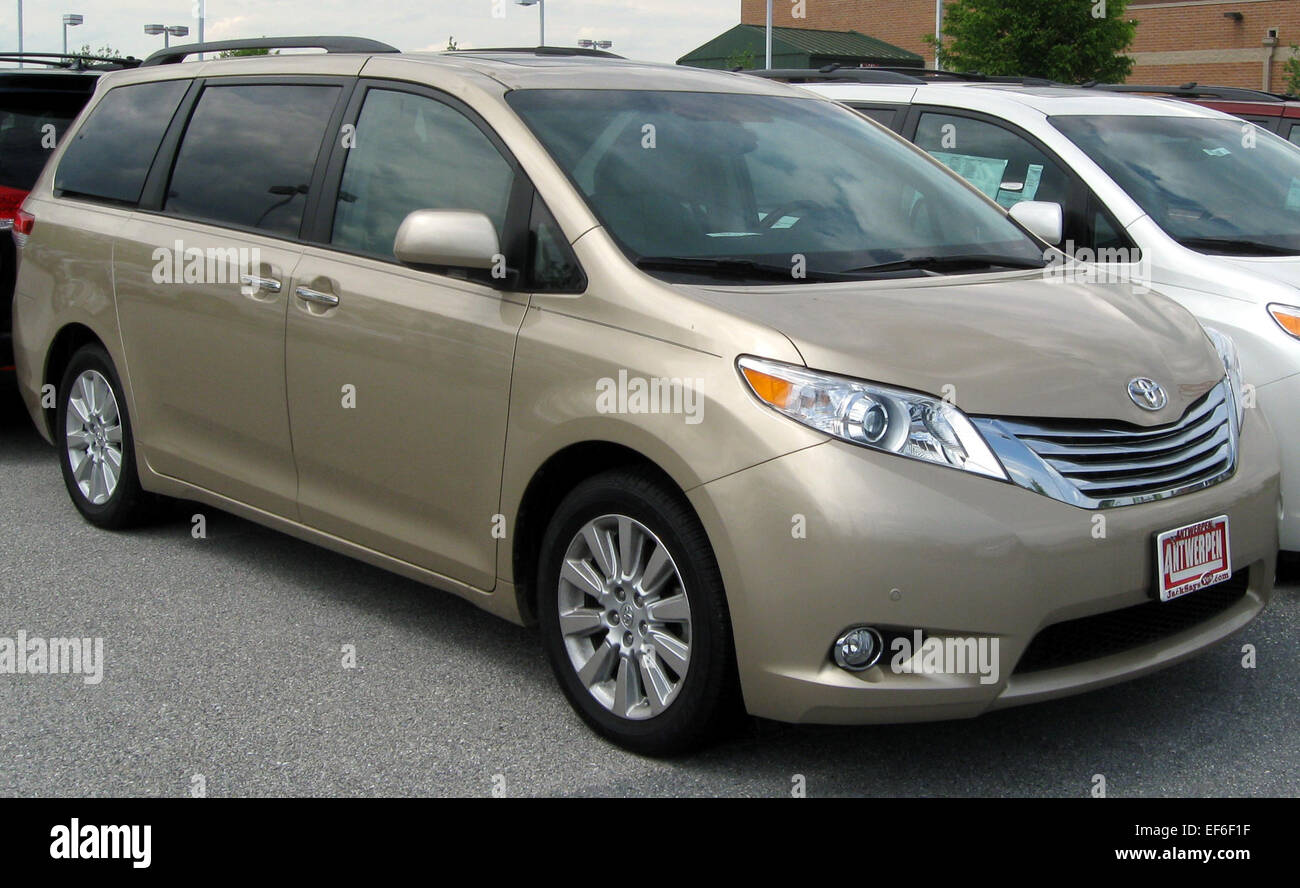 2011 Toyota Sienna 05 06 2011 Stockfoto