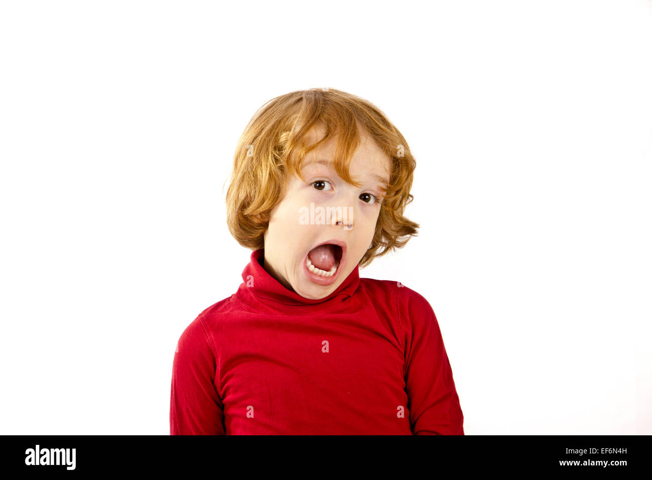 Kind mit Mund öffnen isolierten auf weißen Hintergrund Stockfoto
