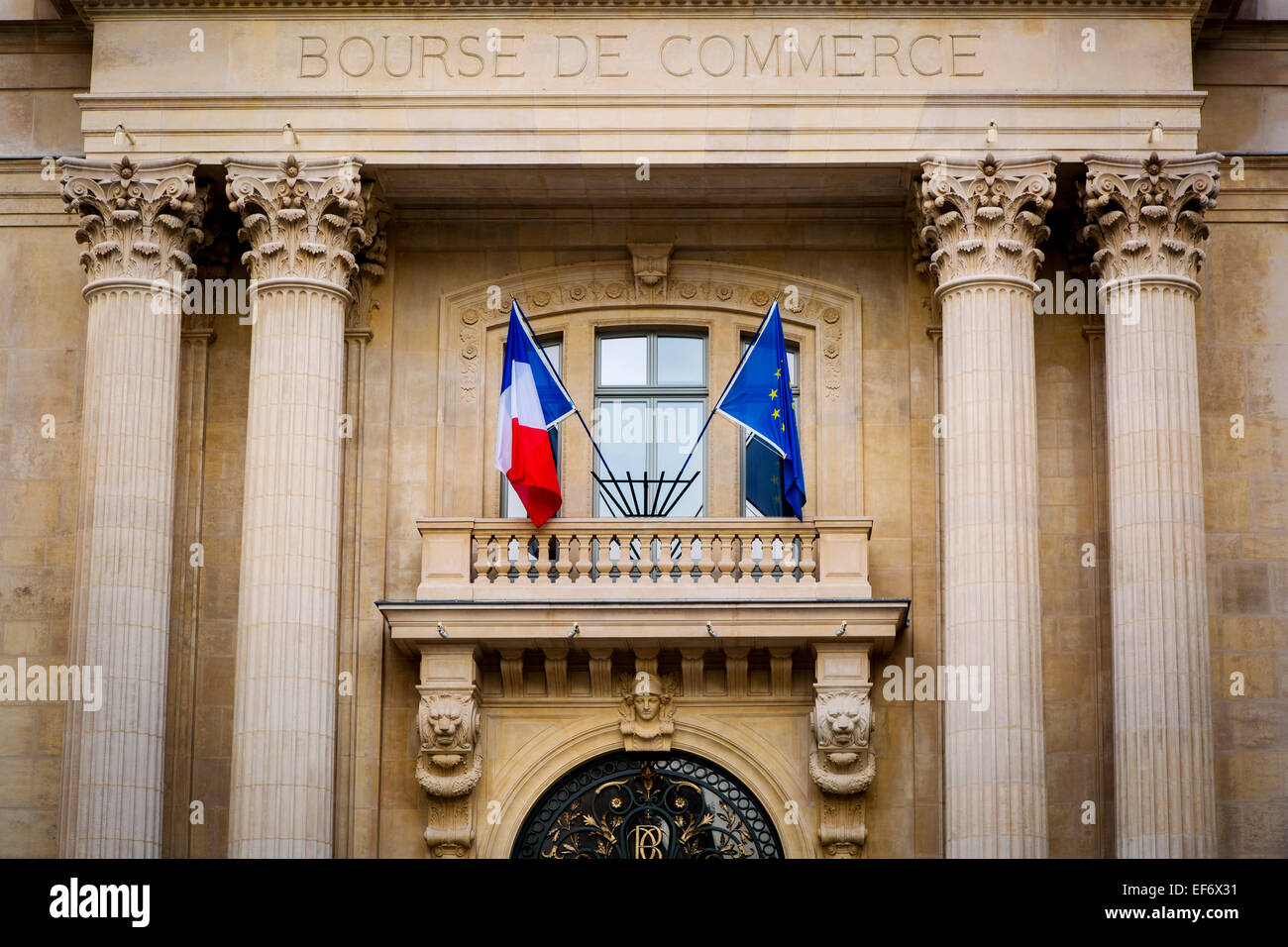 Der Bourse de Commerce Gebäude im 1. Arrondissement jetzt von der Handelskammer, Rue Viarmes, Paris, Frankreich besetzt Stockfoto
