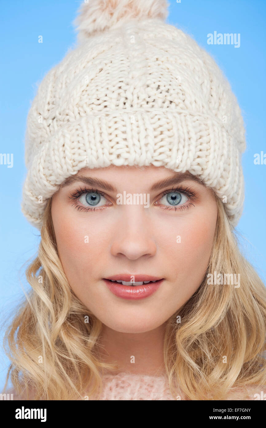 Porträt einer schönen Frau posiert Stockfoto