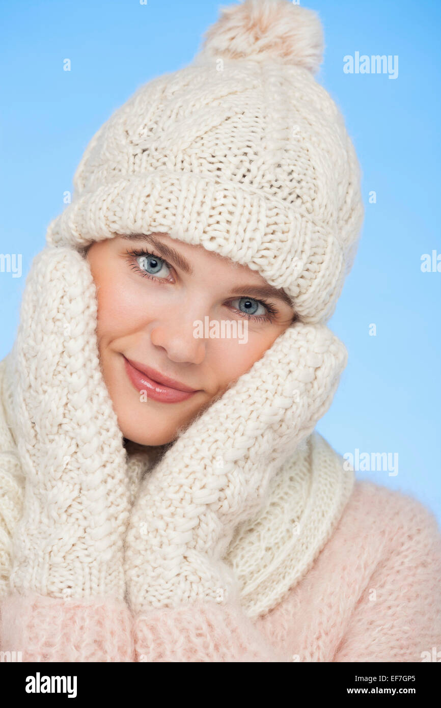 Porträt einer schönen Frau posiert Stockfoto