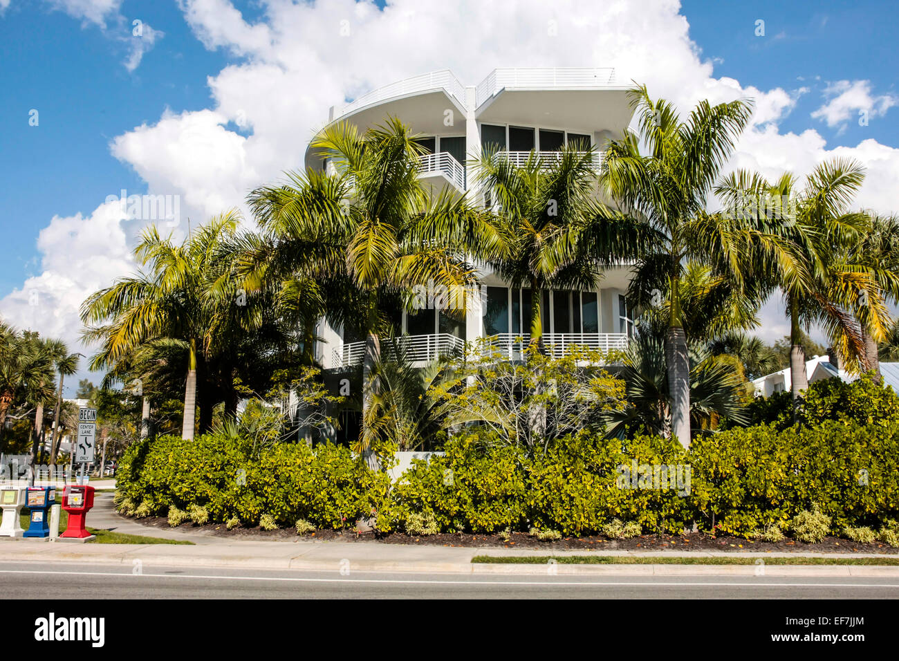 Florida moderne Strandpromenade Apartmentanlage auf Siesta Key Insel Nr. Sarasota Stockfoto