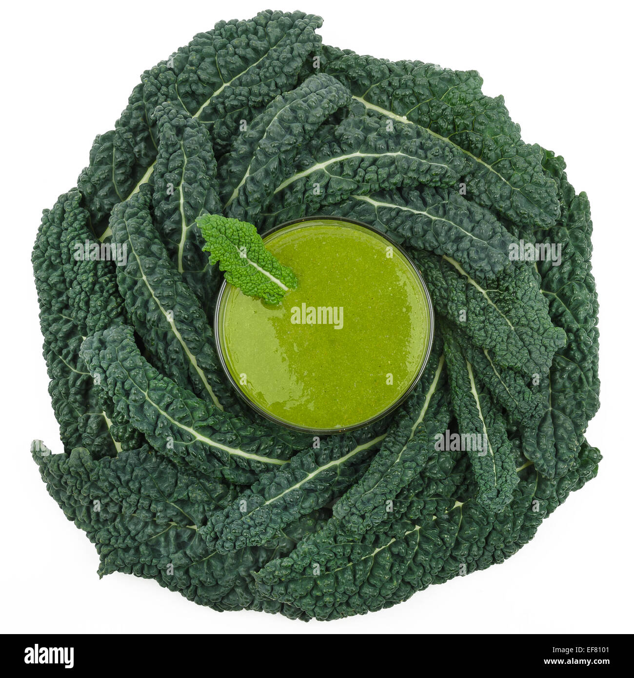 Grüner Smoothie mit Grünkohl von oben fotografiert Stockfoto