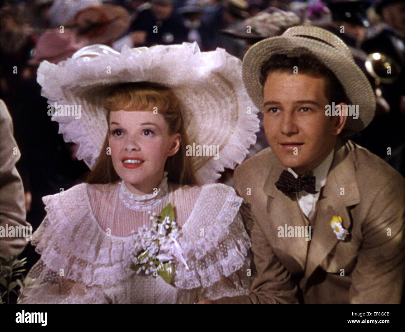 JUDY GARLAND, TOM DRAKE, MEET ME IN ST. LOUIS, 1944 Stockfoto