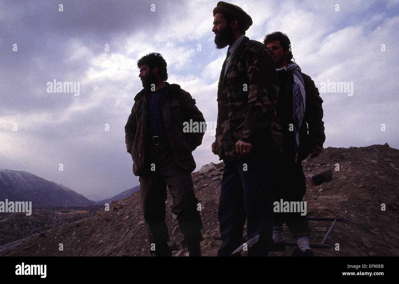 Soldaten der Regierung loyal zu Präsident Rabbani wachen über Kabul Januar 1994 Stockfoto