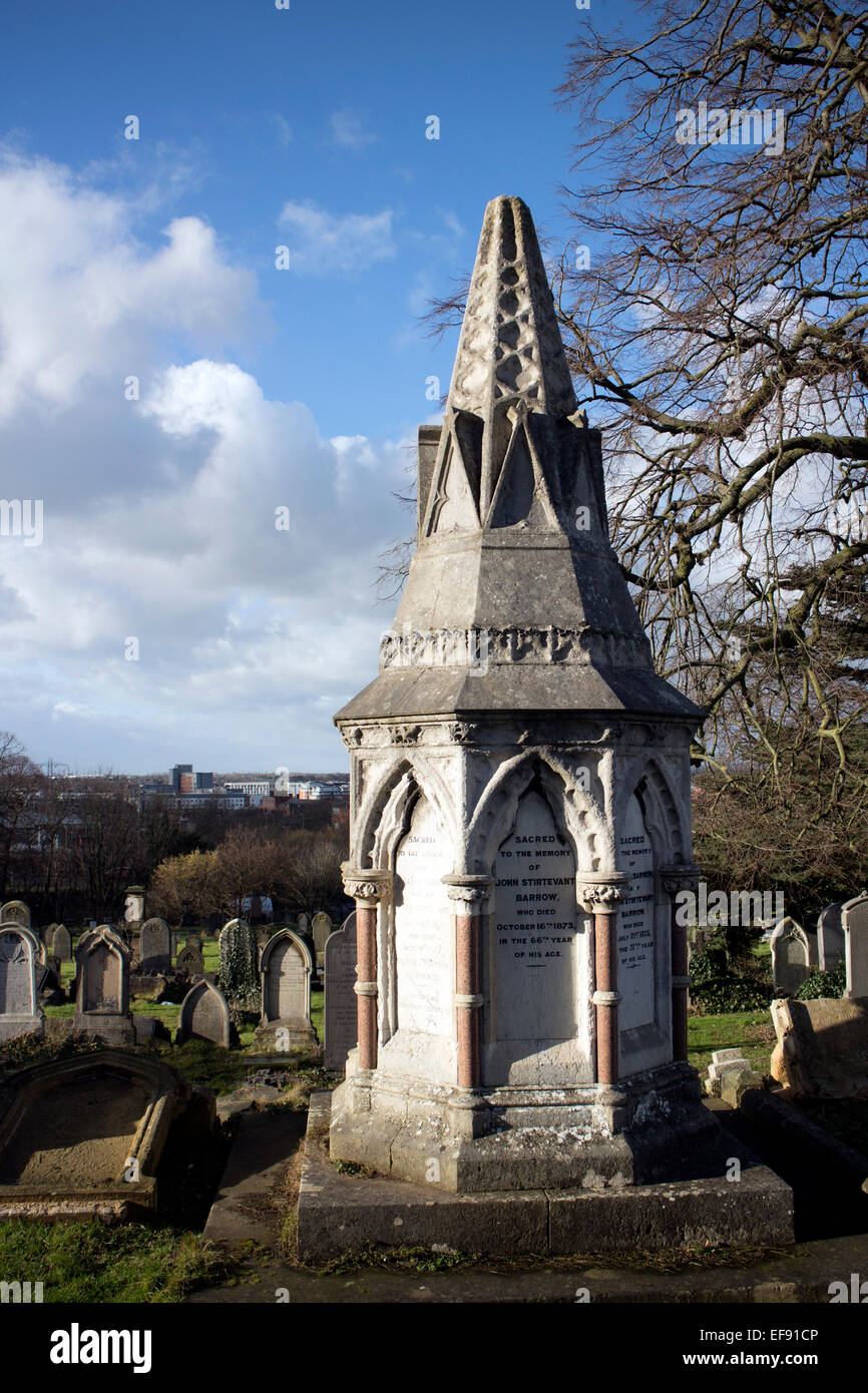 Ein Denkmal in Welford Straße Friedhof, Leicester, Leicestershire, England, UK Stockfoto