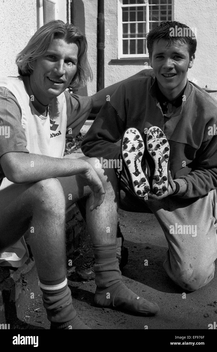 Eine junge Robbie Savage auf der walisischen Trainingsgelände in der Nähe von Swansea 1993 Stockfoto