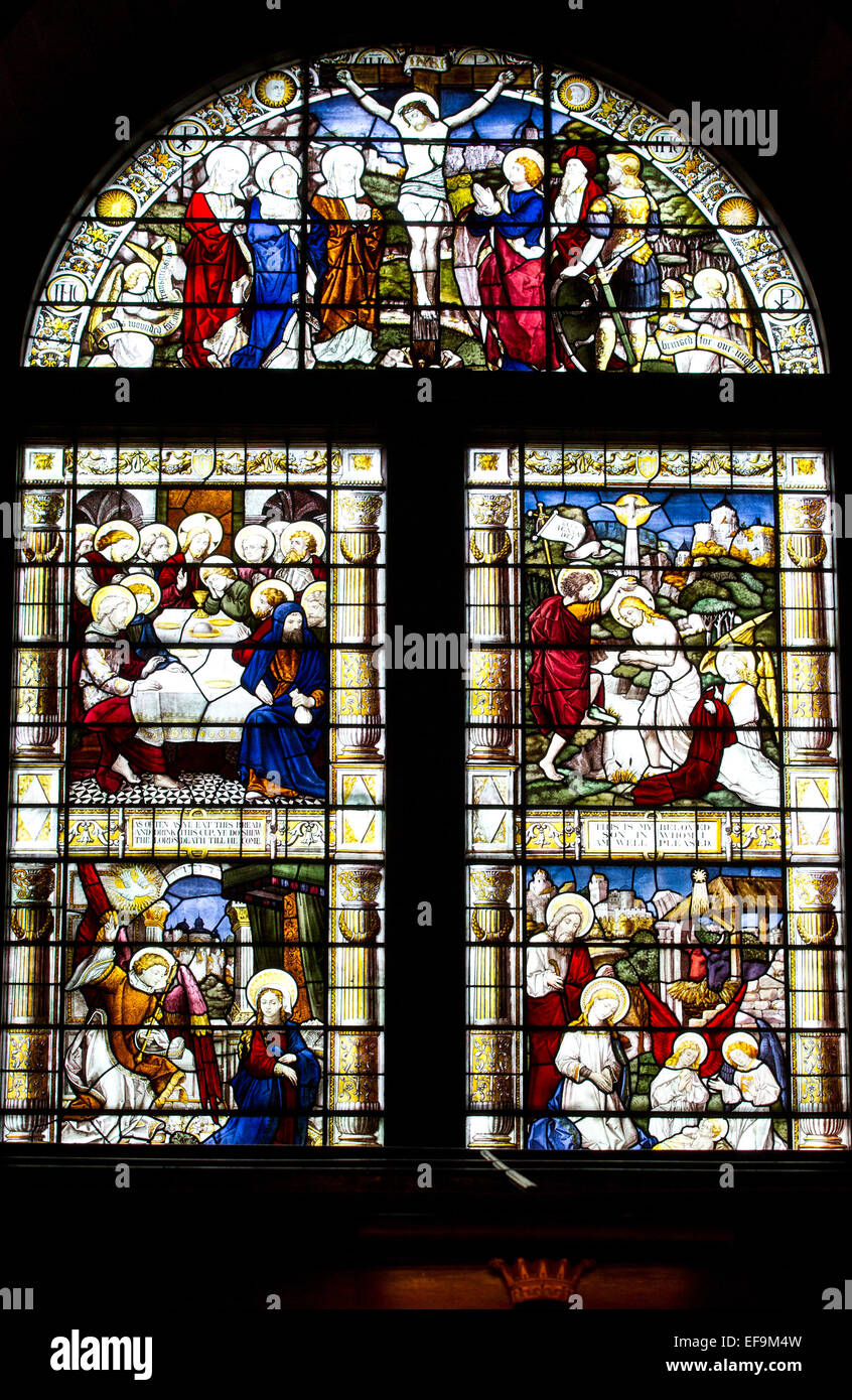 Beflecken Sie Glasfenster von Kirk der St. Nikolaus-Kirche, Aberdeen, Schottland Stockfoto