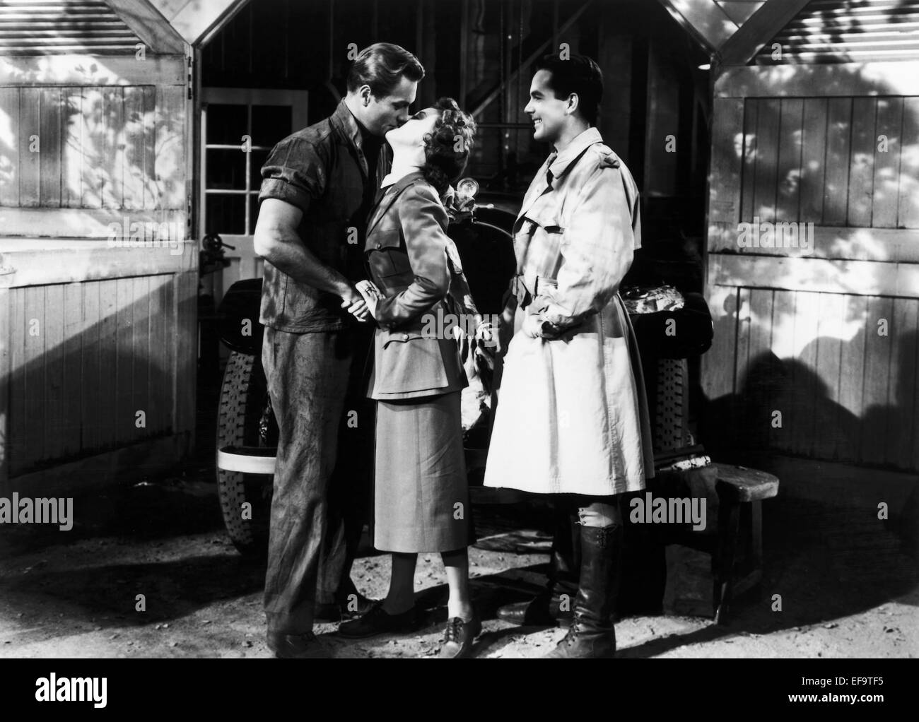 RICHARD DENNING, SUSAN HAYWARD, JOHNNY DOWNS, Adam hatte vier Söhne, 1941 Stockfoto