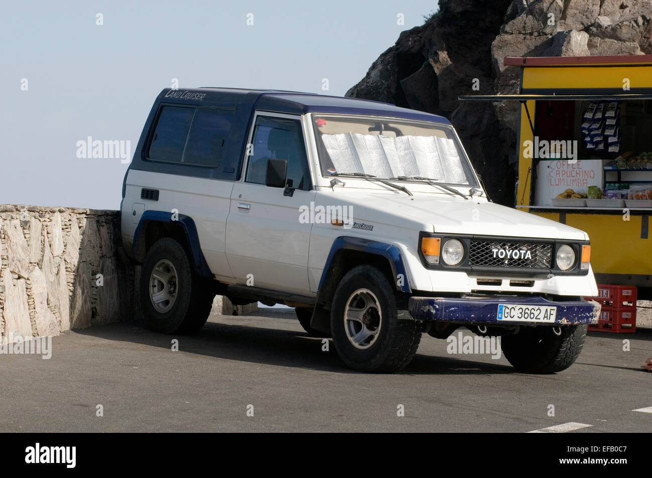 Toyota land Cruiser 4 X 4 4 von Offroad-suv Stockfoto