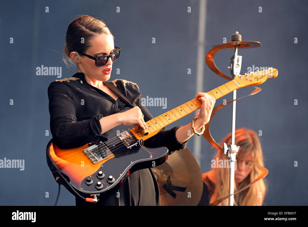 MADRID - SEP 13: Anna Calvi Auftritt beim Dcode Festival am 13. September 2014 in Madrid, Spanien. Stockfoto