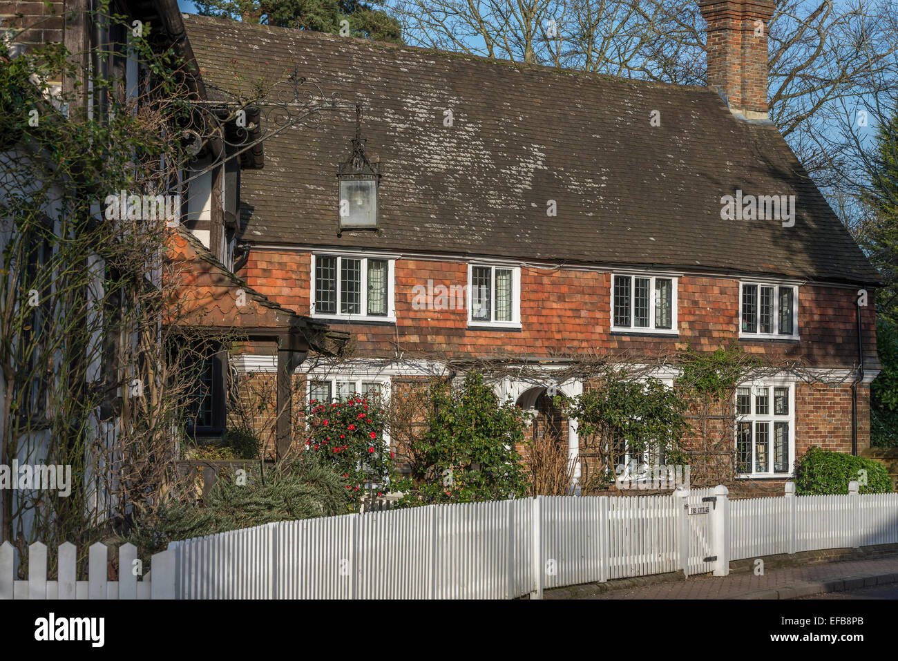 Historische Häuser in ziemlich Ecke in das Dorf Lindfield. West Sussex. UK Stockfoto