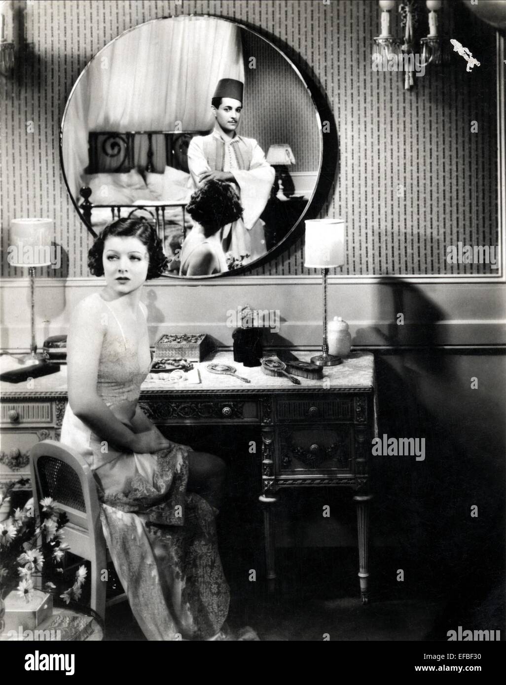 MYRNA LOY DER BARBAR (1933) Stockfoto