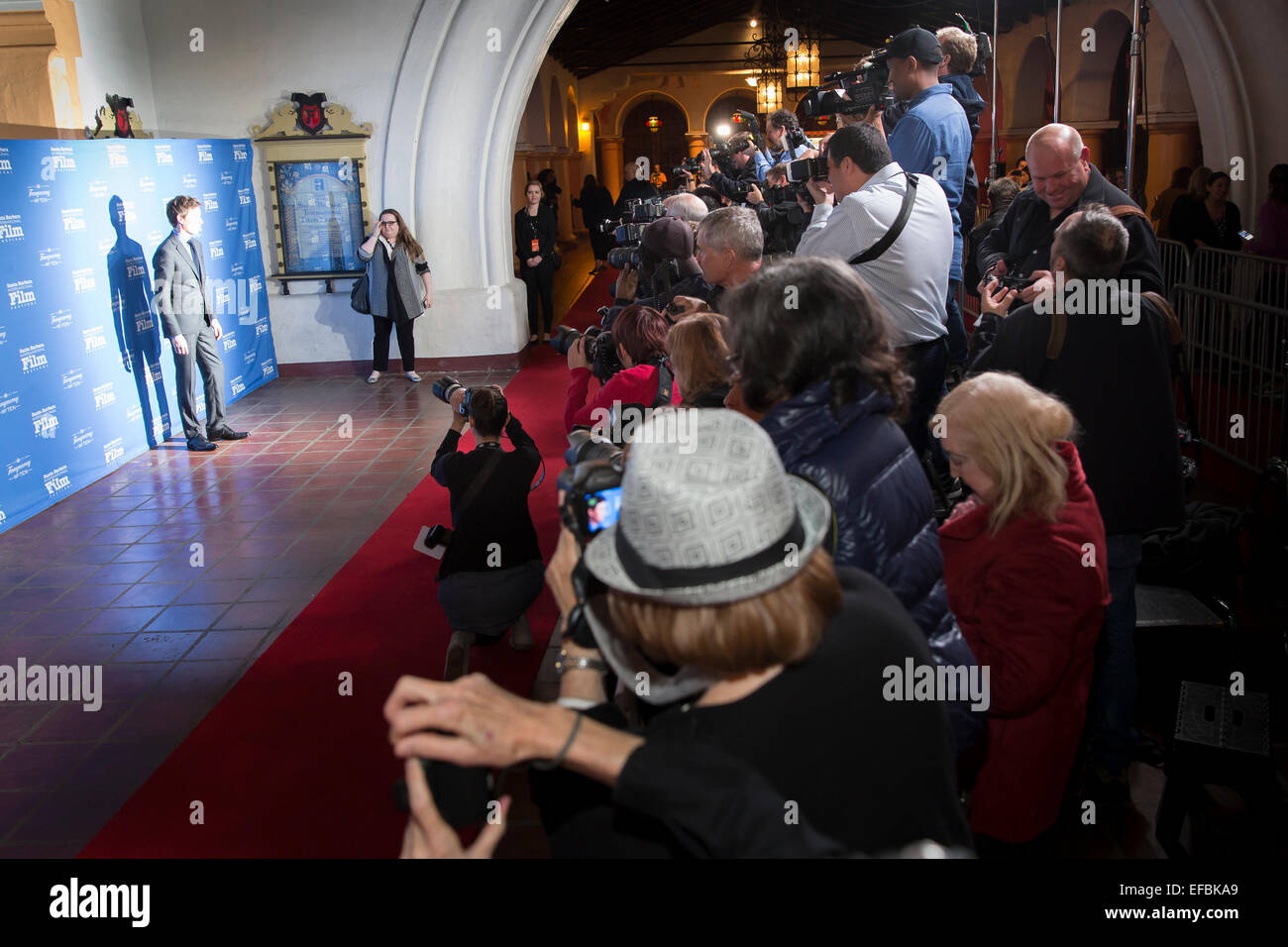 Santa Barbara, Kalifornien, USA. 29. Januar 2015. Eddie Redmayne posiert für Fotos auf dem roten Teppich beim 30. Santa Barbara International Film Festival. Bildnachweis: Scott London/Alamy Live-Nachrichten Stockfoto