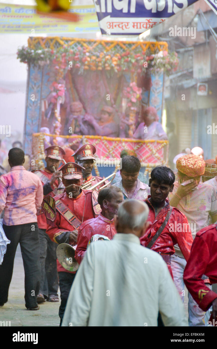 Das hinduistische Festival von Holi, auch genannt die Festival der Farben wird mit viel Enthusiasmus im Monat Phalgun, entspricht in der Regel auf den Monat März gefeiert. Stockfoto