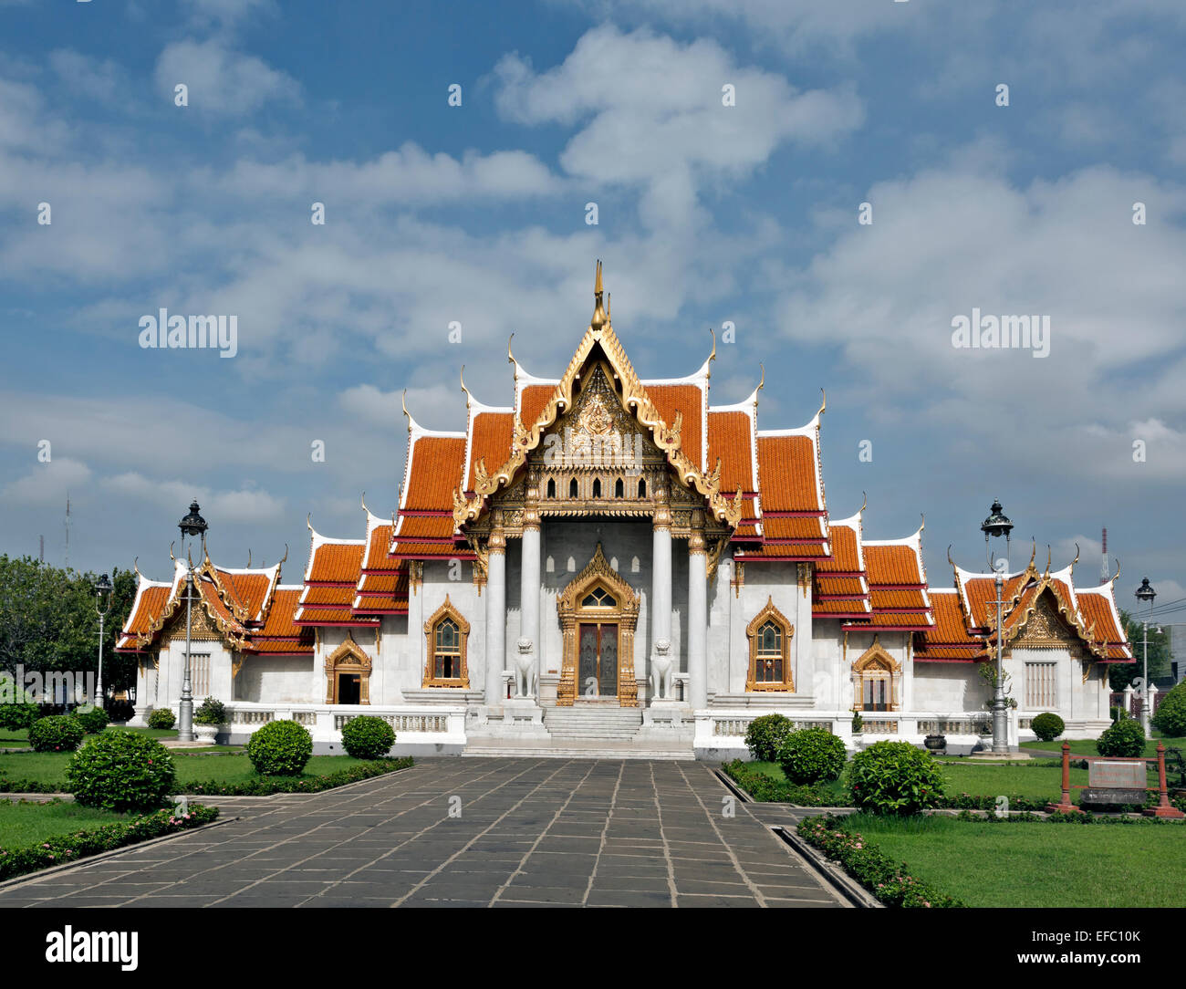TH00407-00... THAILAND - Wat Benchamabophit Dusitvanaram Ratchaworawiharn, bekannt als der Marmor-Tempel, wurde ein Projekt von Rama V. Stockfoto