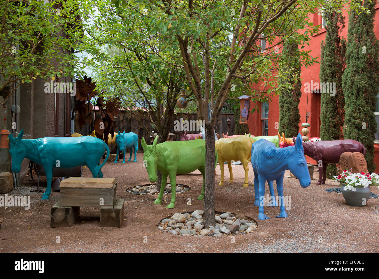 Bemalte Burro Skulpturen, Wahrheit oder Konsequenzen, New Mexico, USA Stockfoto