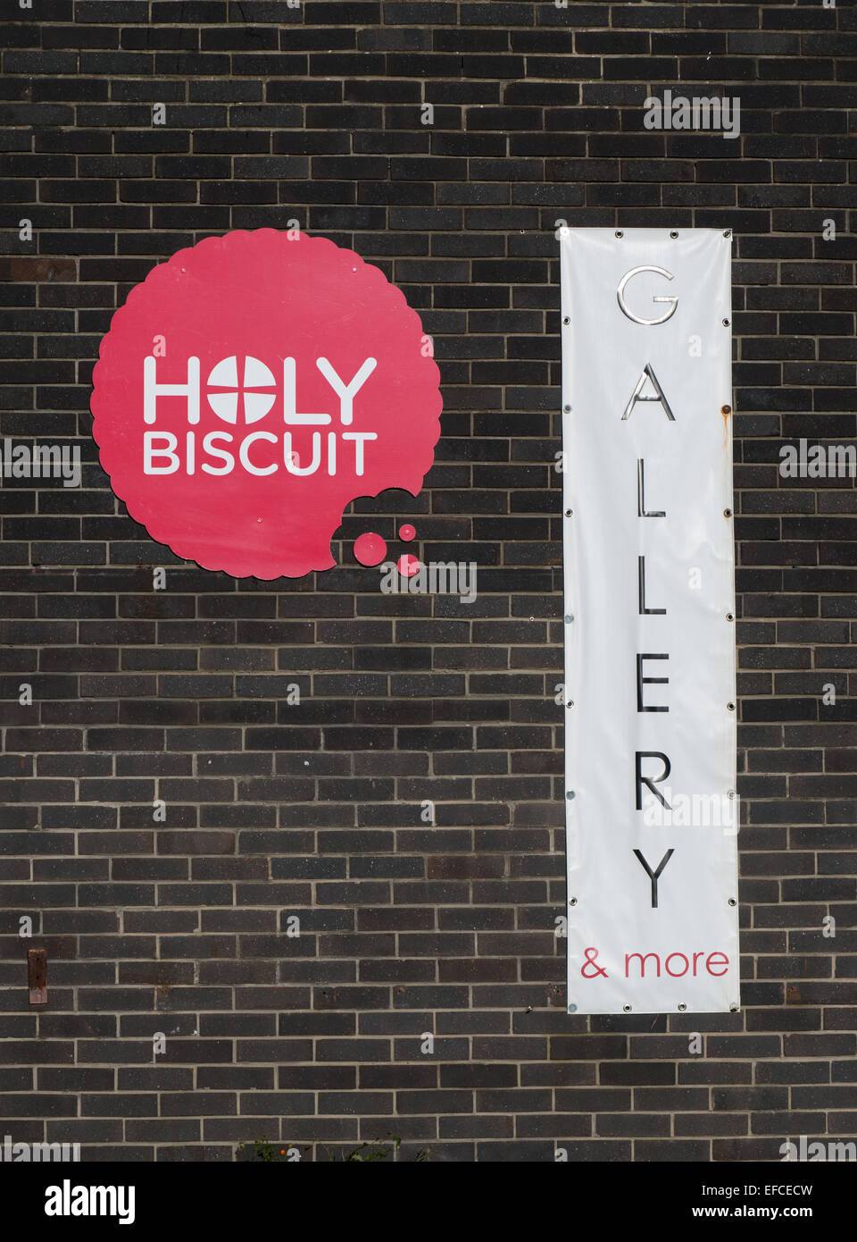 Melden Sie außerhalb der Heilige Keks Galerie für zeitgenössische Kunst in Newcastle Upon Tyne, England, UK Stockfoto