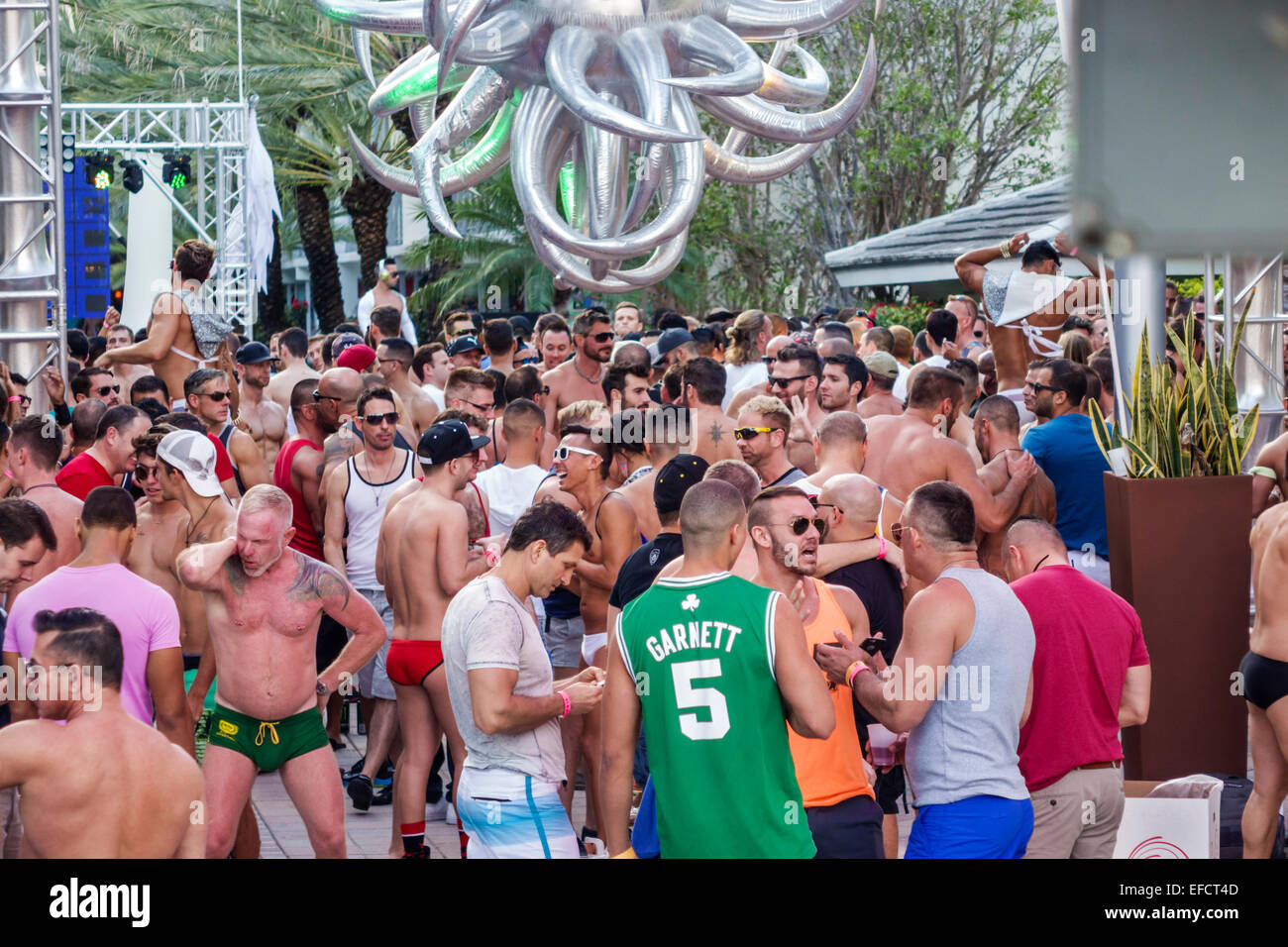 Miami Beach Florida, Poolparty, alle Männer, schwul, homosexuell, Lebensstil, sozial, Mischung, FL141129005 Stockfoto