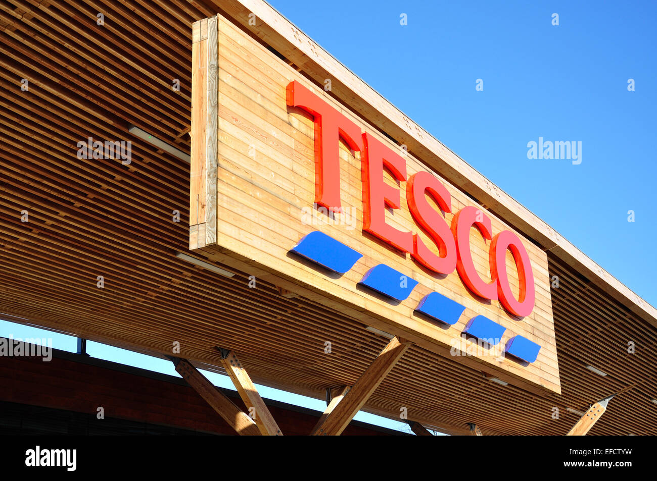 Tesco Supermarkt Taplow, Bischof Zentrum, Taplow, Buckinghamshire, England, Vereinigtes Königreich Stockfoto