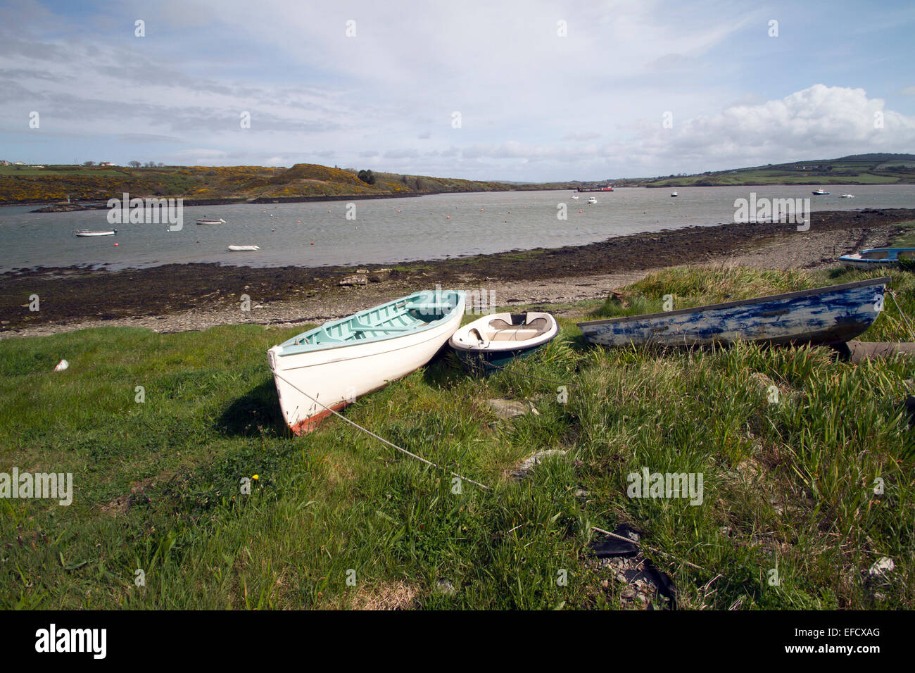 Boote auf Kirche Strang Baltimore west cork Irland. Stockfoto