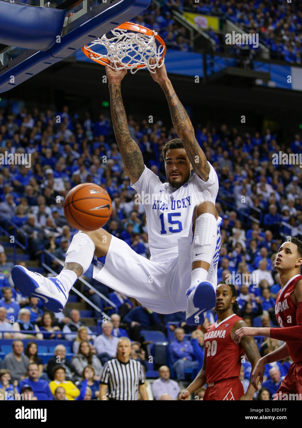 Lexington, Kentucky, USA. 31. Januar 2015. Kentucky Wildcats forward Willie Cauley-Stein (15) warf 2 seiner 12 Punkte, als Nr. 1 Kentucky Alabama 70-55 auf Freitag, 31. Januar 2014 in Lexington, Kentucky Foto von Mark Cornelison besiegte | Personal Credit: Lexington Herald-Leader/ZUMA Draht/Alamy Live-Nachrichten Stockfoto