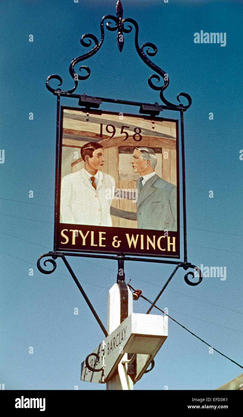 Alten Pub-Schilder, zwei Brauereien oder Stil & Winde, Shoreham, Kent, Großbritannien Stockfoto