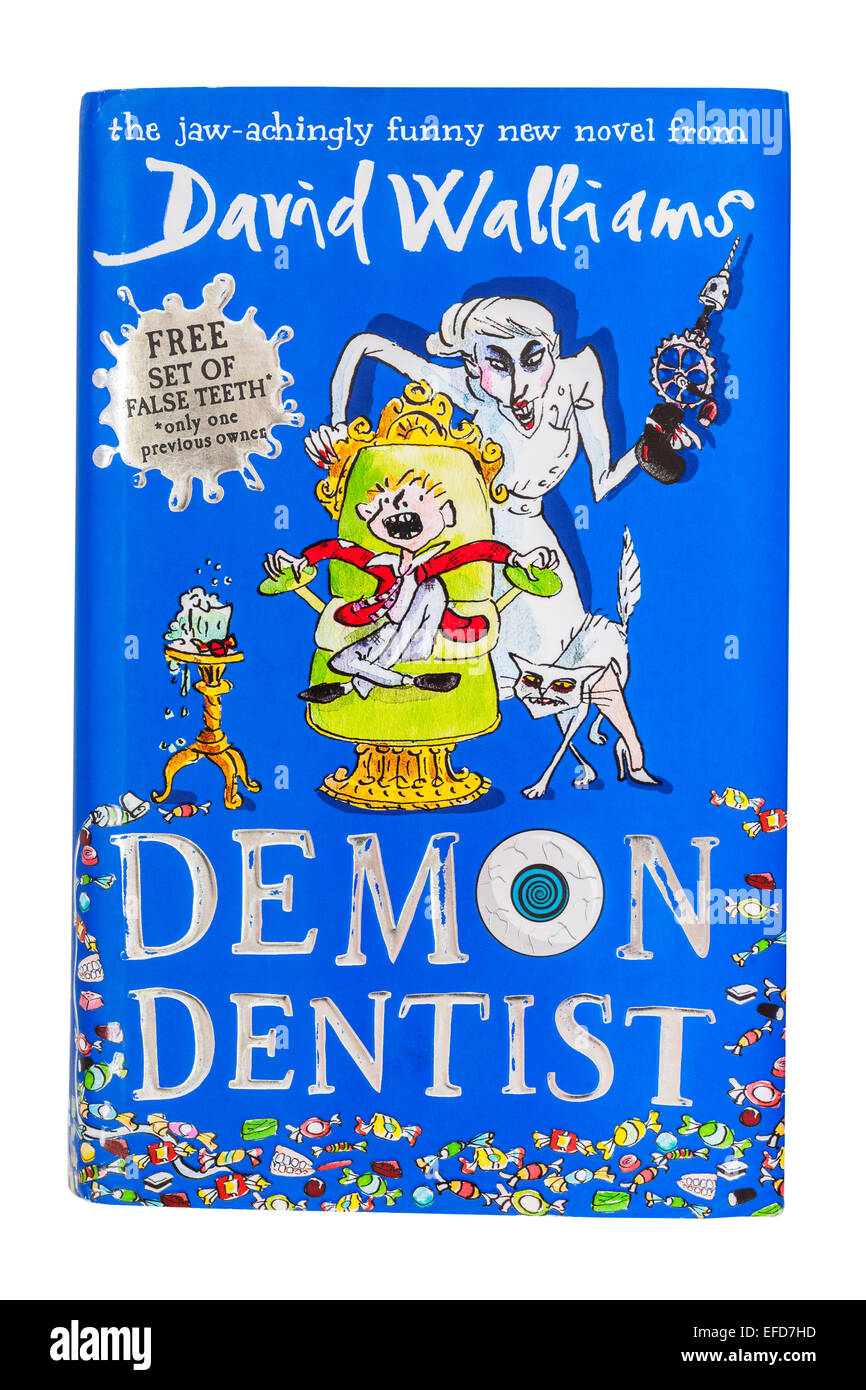 Das Buch mit dem Titel Dämon Zahnarzt geschrieben von David Walliams auf weißem Hintergrund Stockfoto