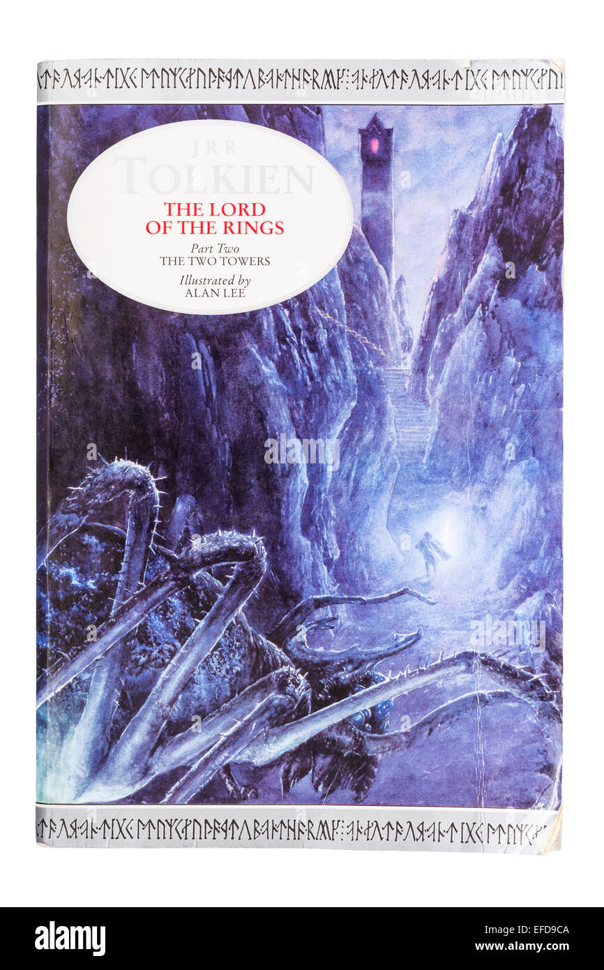 Der Herr der Ringe Buch namens The Two Towers, geschrieben von j.r.r. Tolkien auf weißem Hintergrund Stockfoto