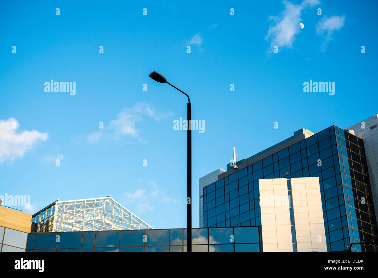 Moderne Architektur von St. Katharine Docks, London, Vereinigtes Königreich Stockfoto