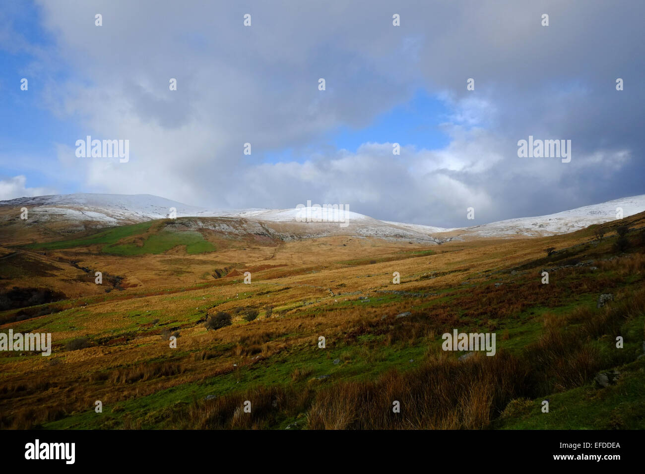 Im Winter geht es auf Cadair Idris Stockfoto