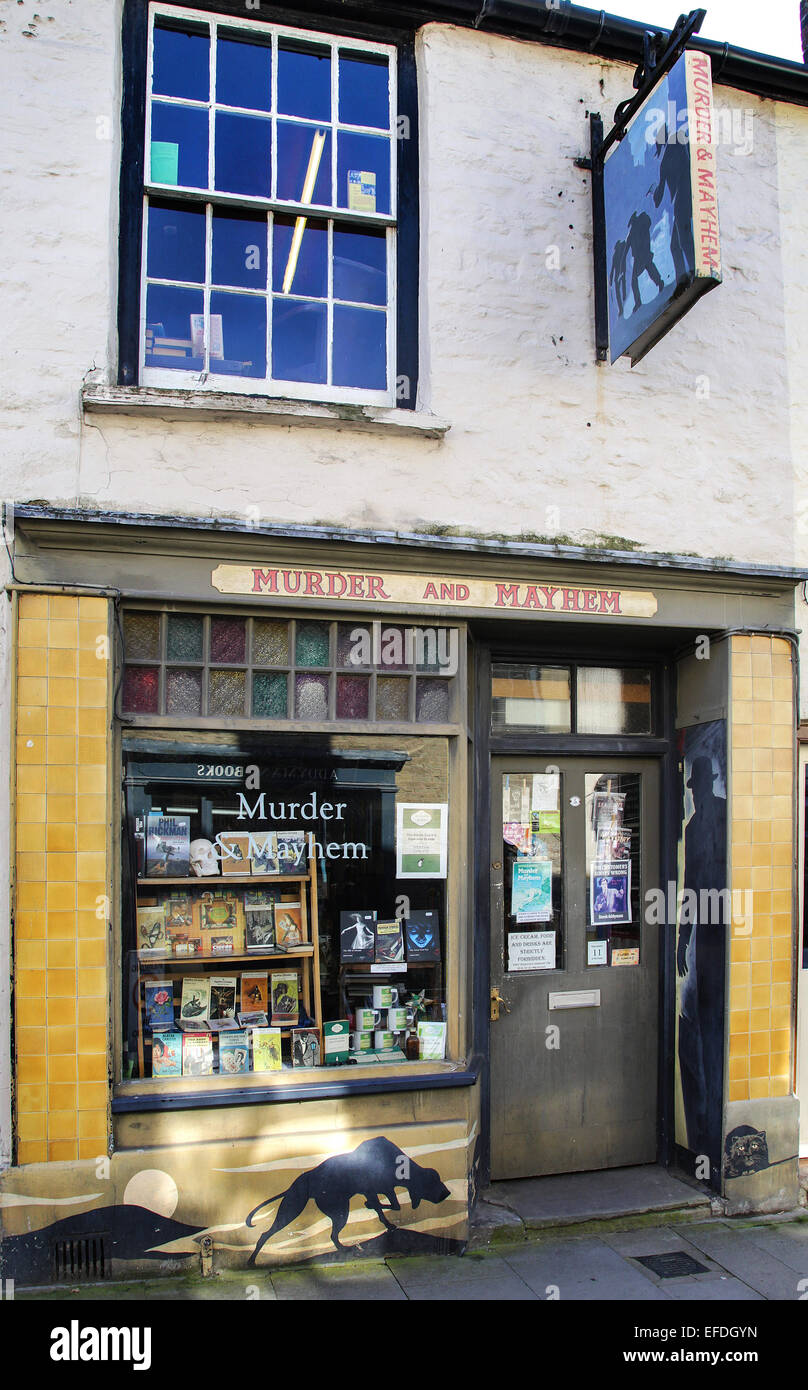 Berühmte Mord und Totschlag Buchhandlung in Hay on Wye UK die auf Kriminalliteratur spezialisierte Stockfoto