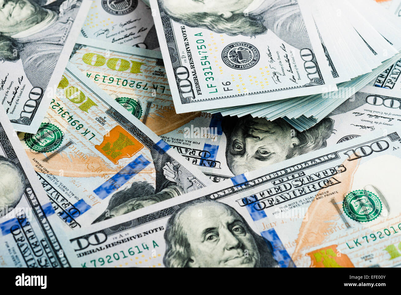 Hintergrund mit Geld amerikanische hundert-Dollar-Scheine Stockfoto