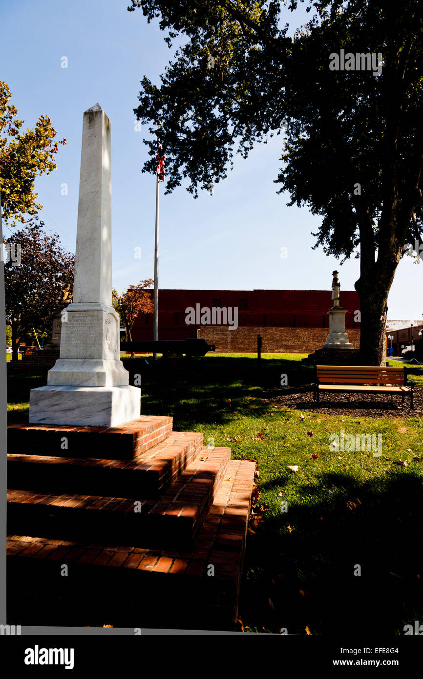 Denkmal mit einer Widmung an Sklaven im Süden, Konföderierten Park Park Fort Mill South Carolina vereinigt Staaten von Amerika USA Stockfoto